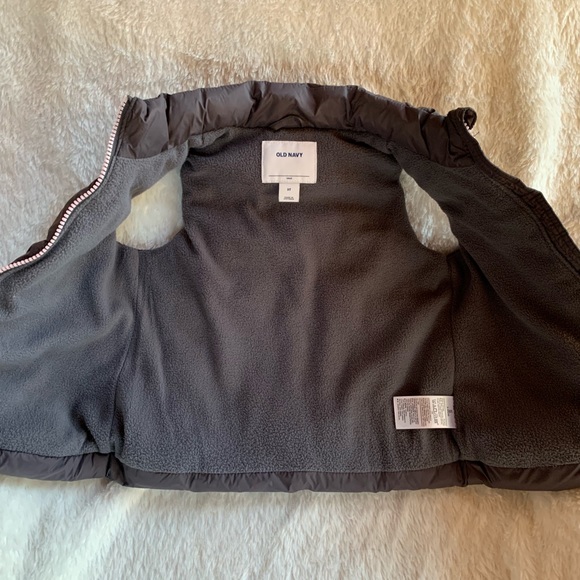 Puff vest toddler 3T Old Navy - Picture 2 of 5